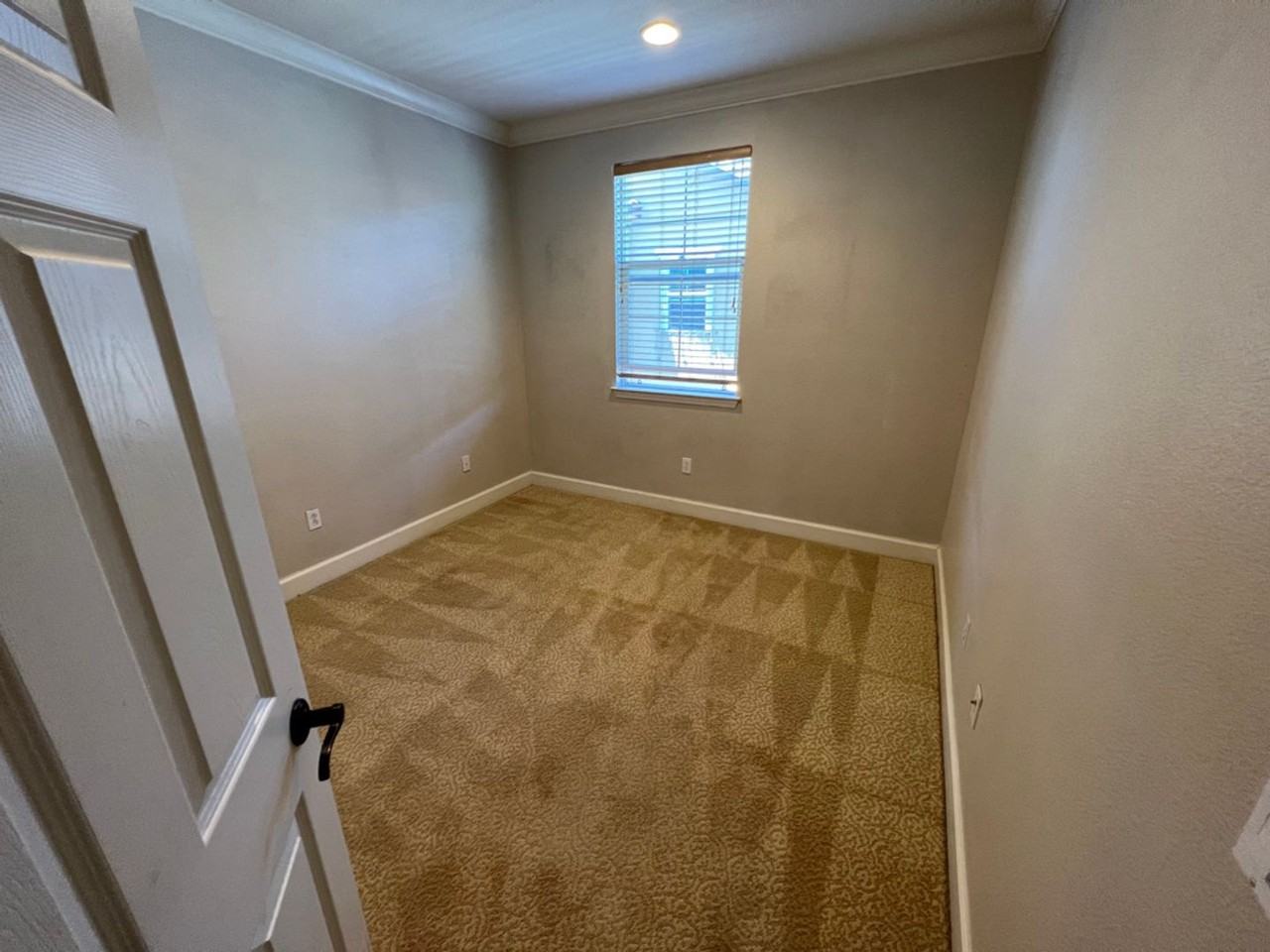 486 Virginia Pine Ter - Photo 7 of 15
