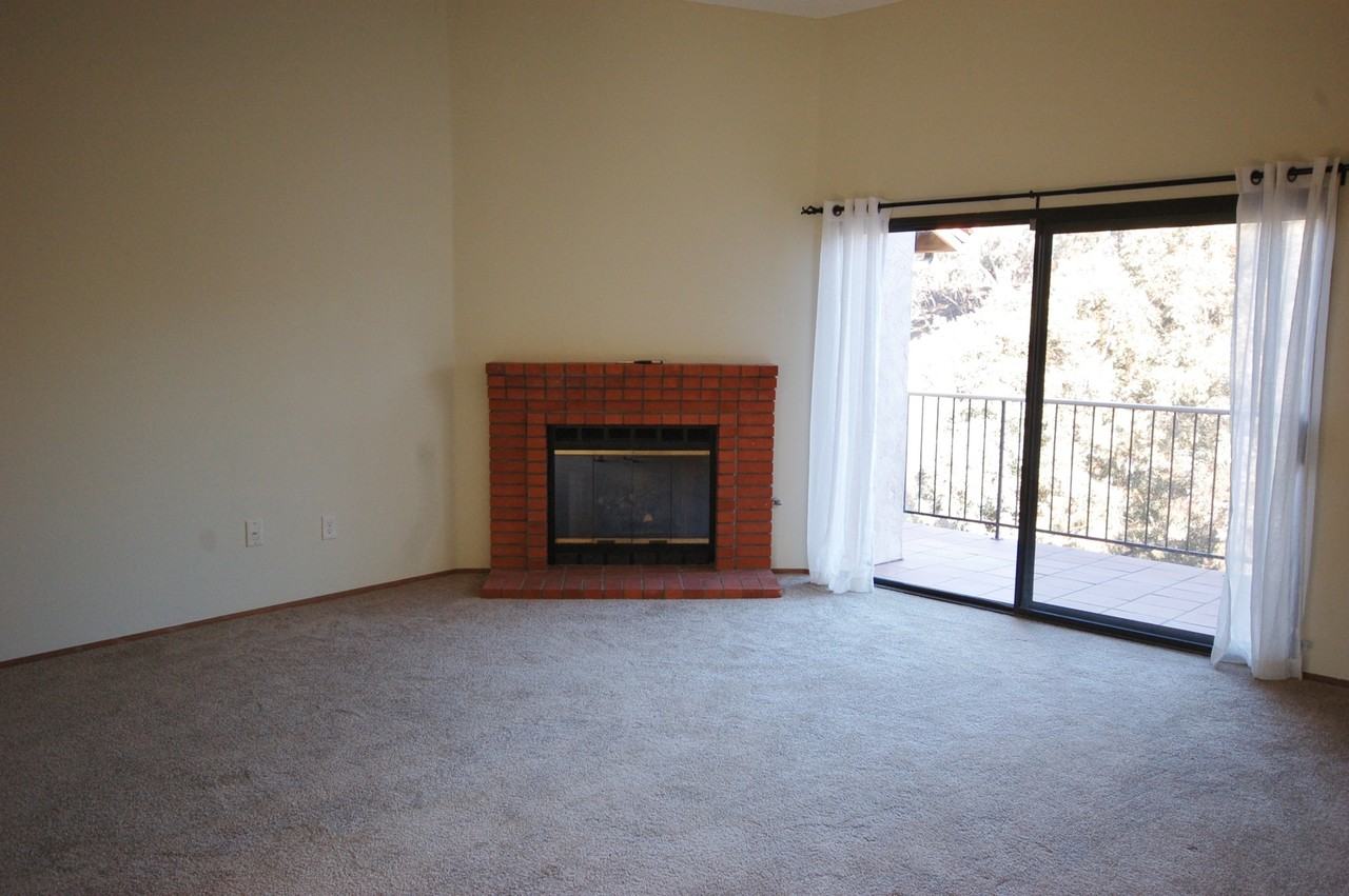 2824 Winthrop Ave - Photo 3 of 11