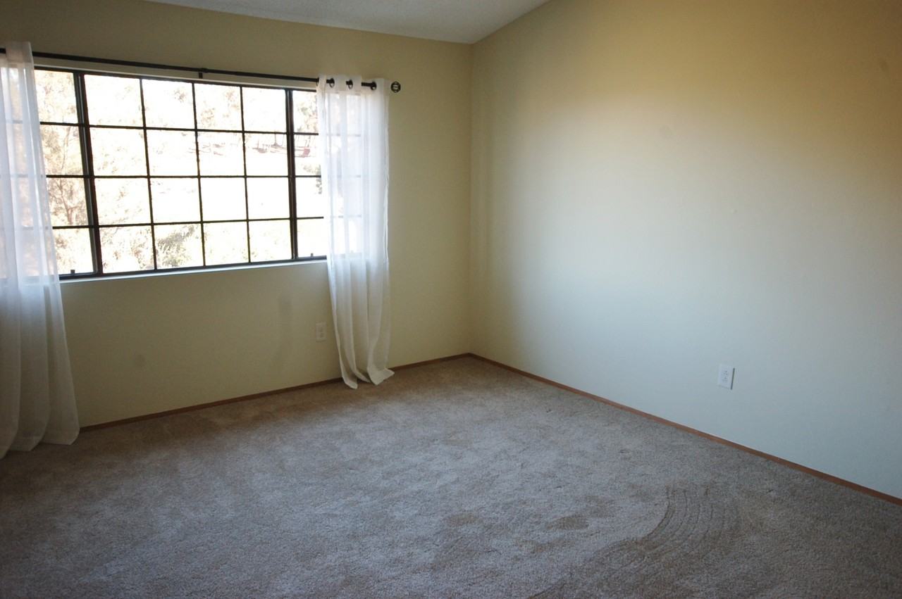 2824 Winthrop Ave - Photo 7 of 11