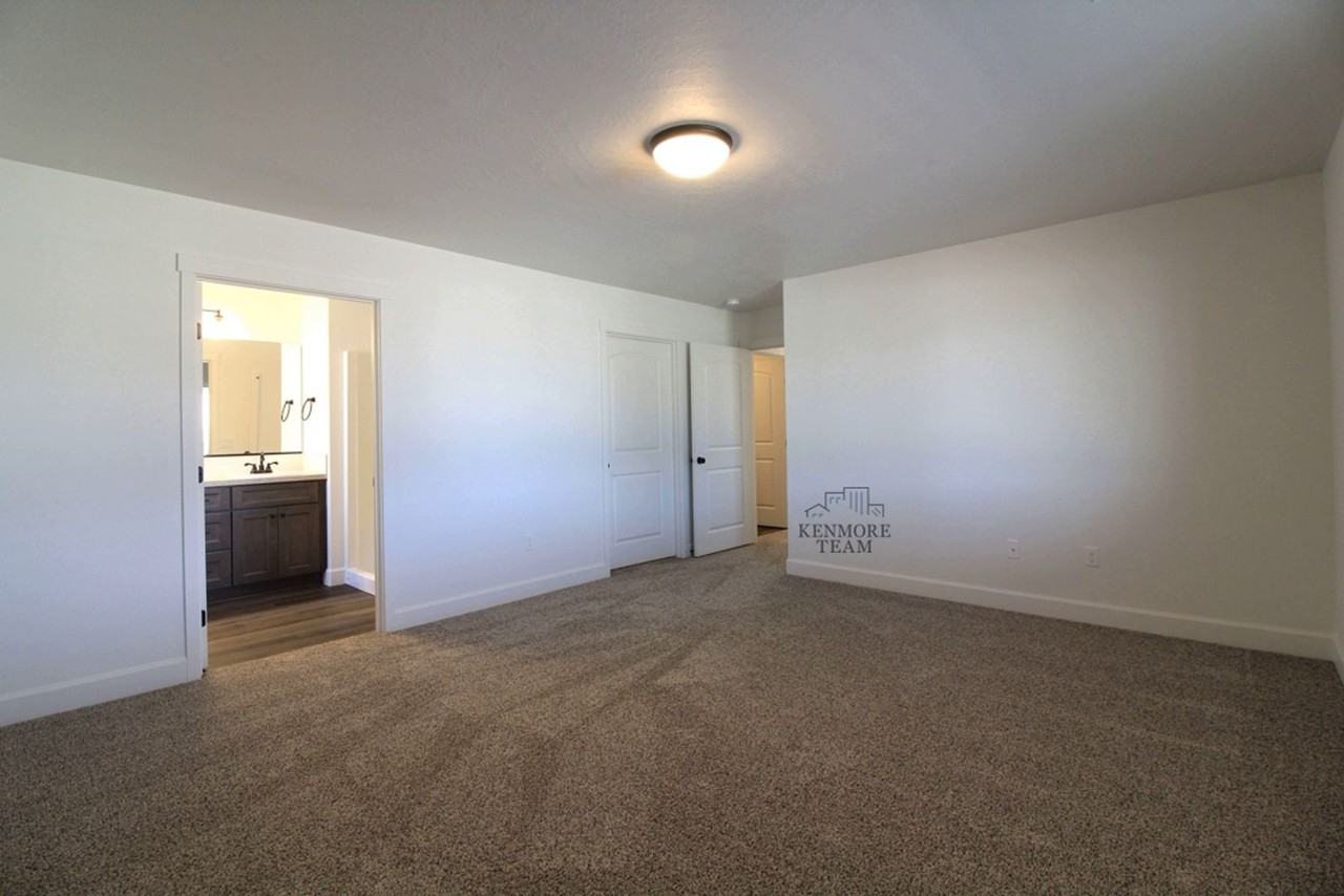 7607 Coldwater Dr - Photo 5 of 10