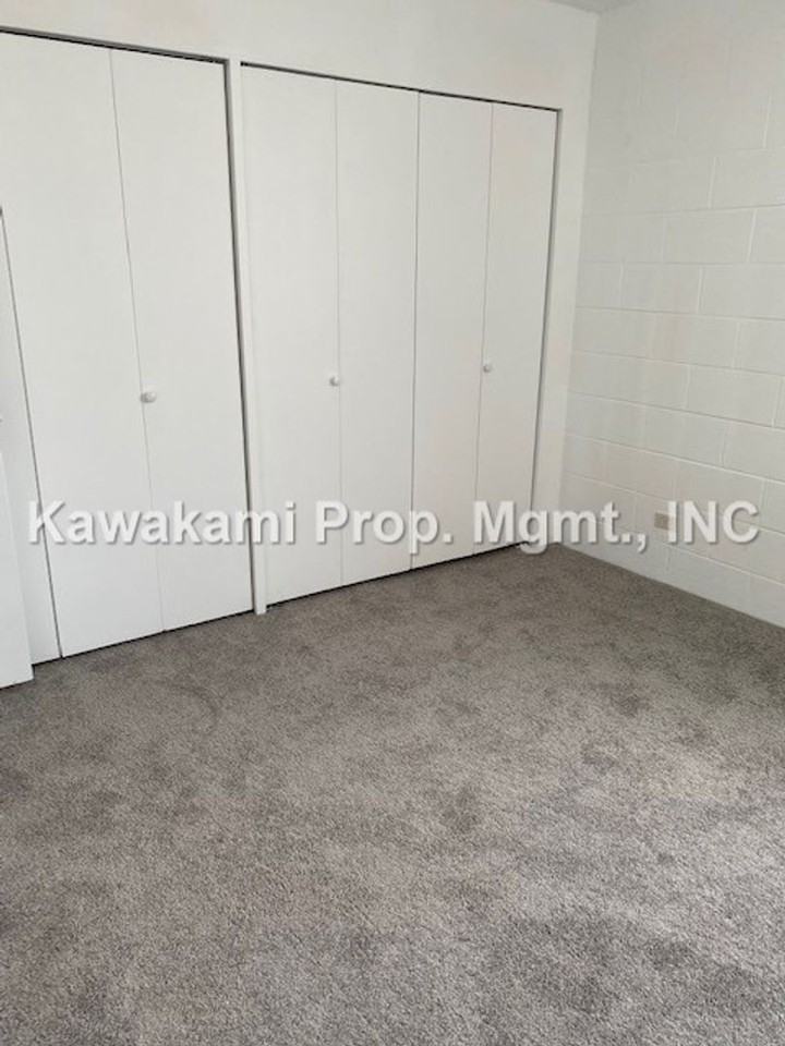 1128 Ala Napunani St #1408 - Photo 7 of 12