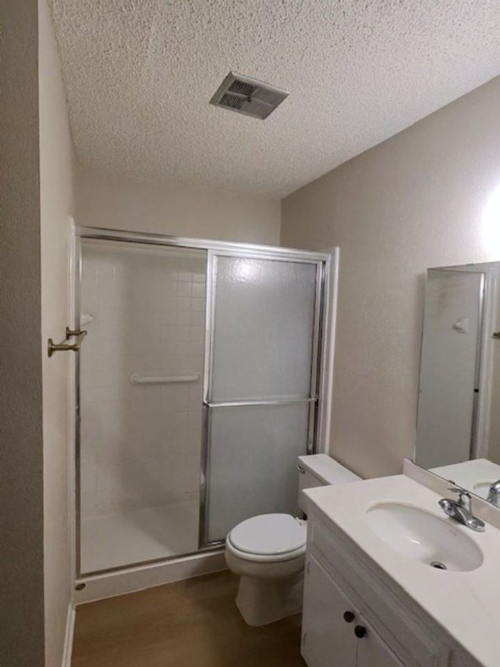 2317 Garden Park Ct - Photo 7 of 13
