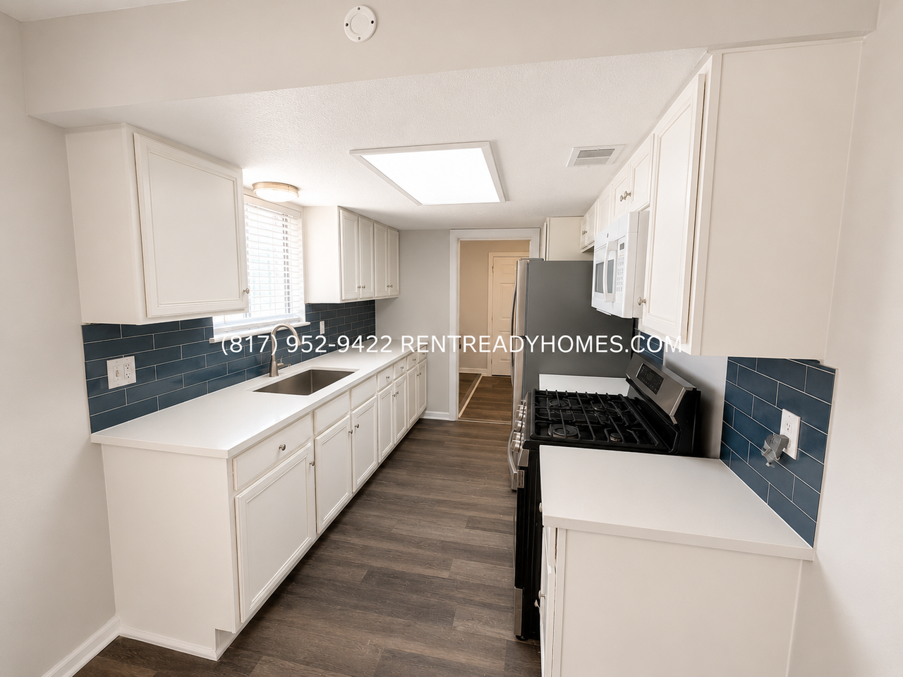 903 Progreso Dr - Photo 3 of 12