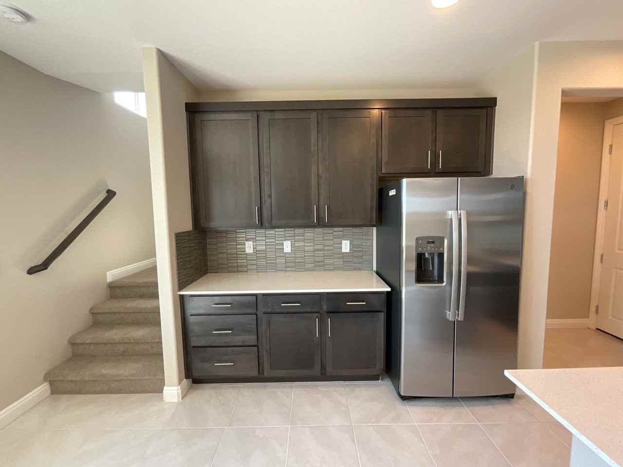 9281 Far Side Ave - Photo 5 of 50