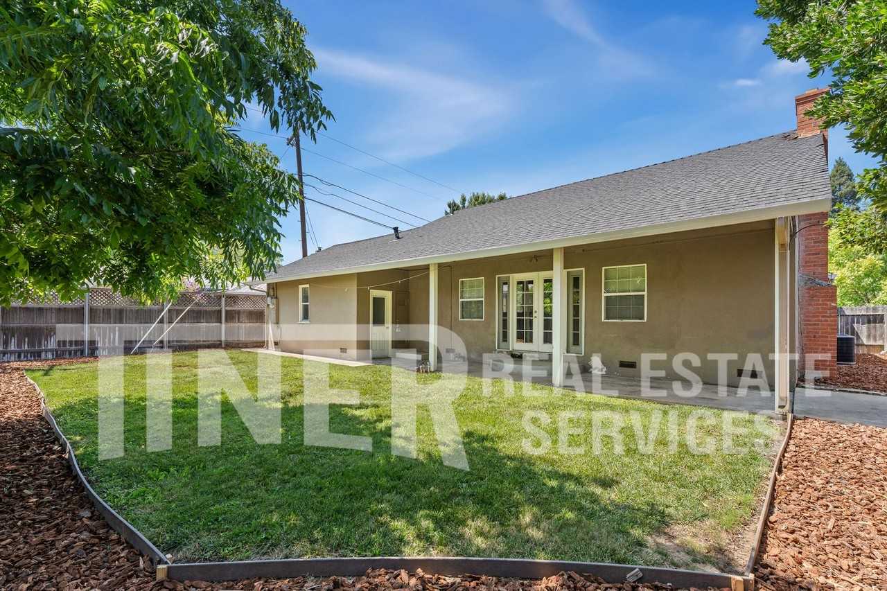 3804 Atwater Rd - Photo 4 of 26