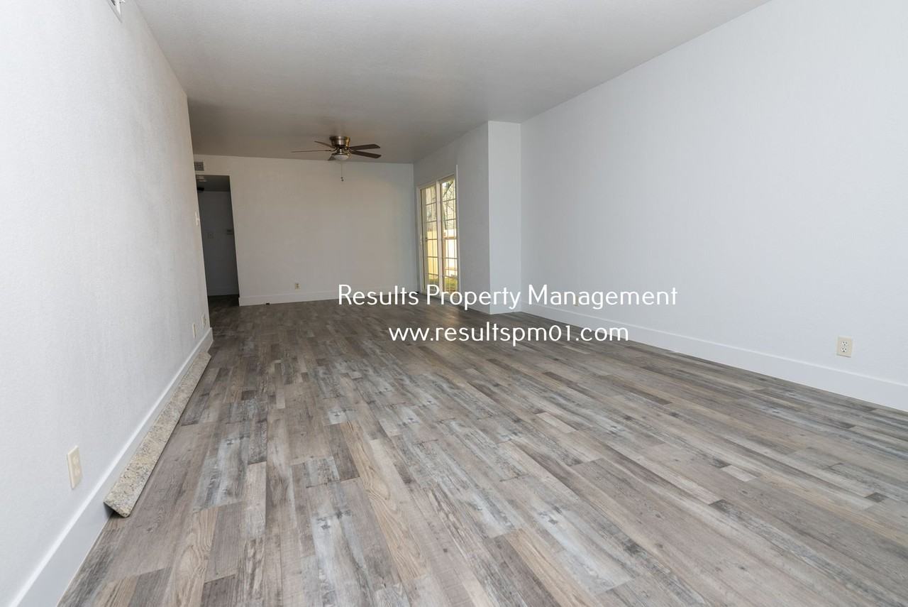 7867 Mariposa Ave - Photo 2 of 12