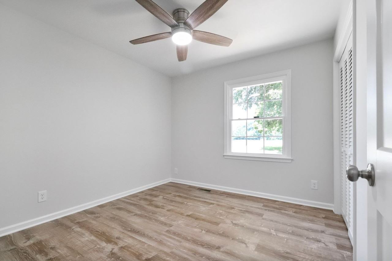 1250 Wooden Bridge Rd - Photo 7 of 22