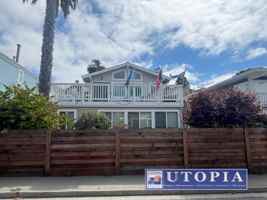 featured image of 212 Treasure Island Dr