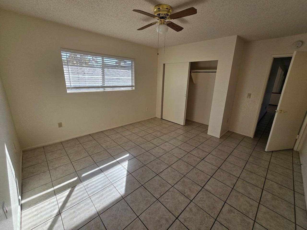 7717 Victor Vista Ave - Photo 5 of 12