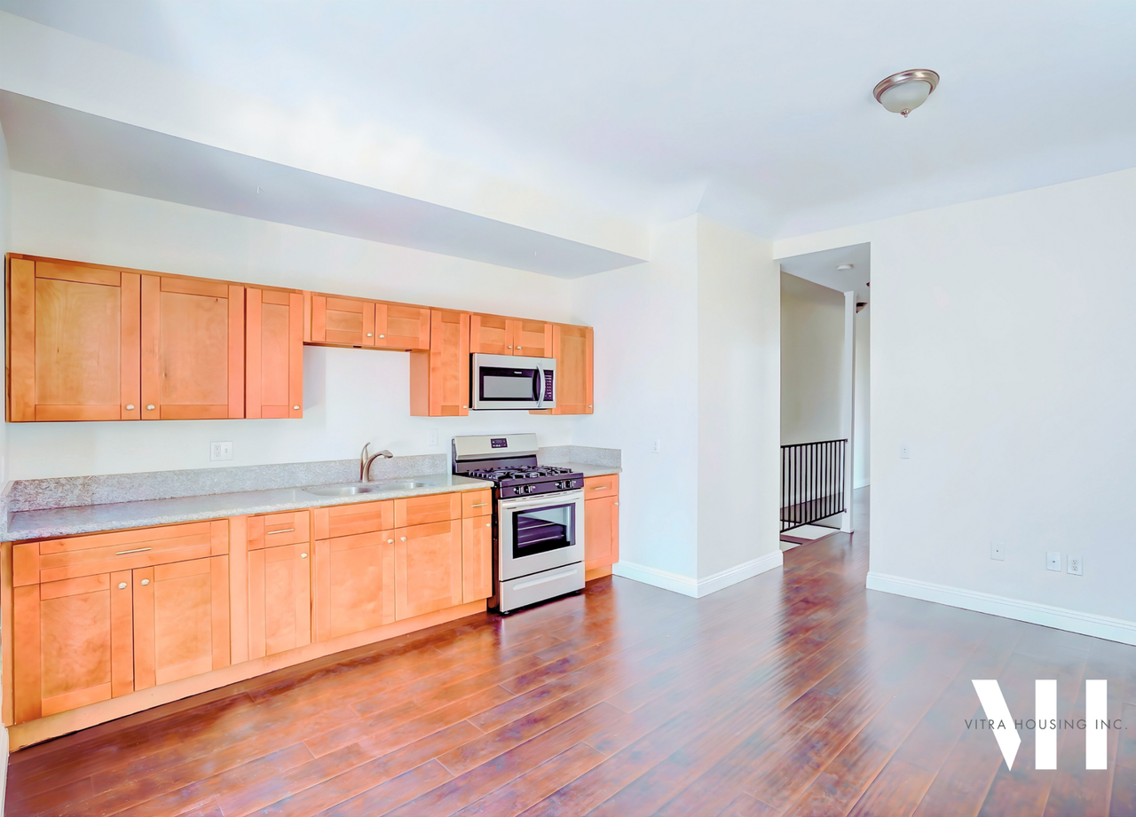 Leighton Place Apartments: Two Bedrooms near USC! - Photo 4 of 8