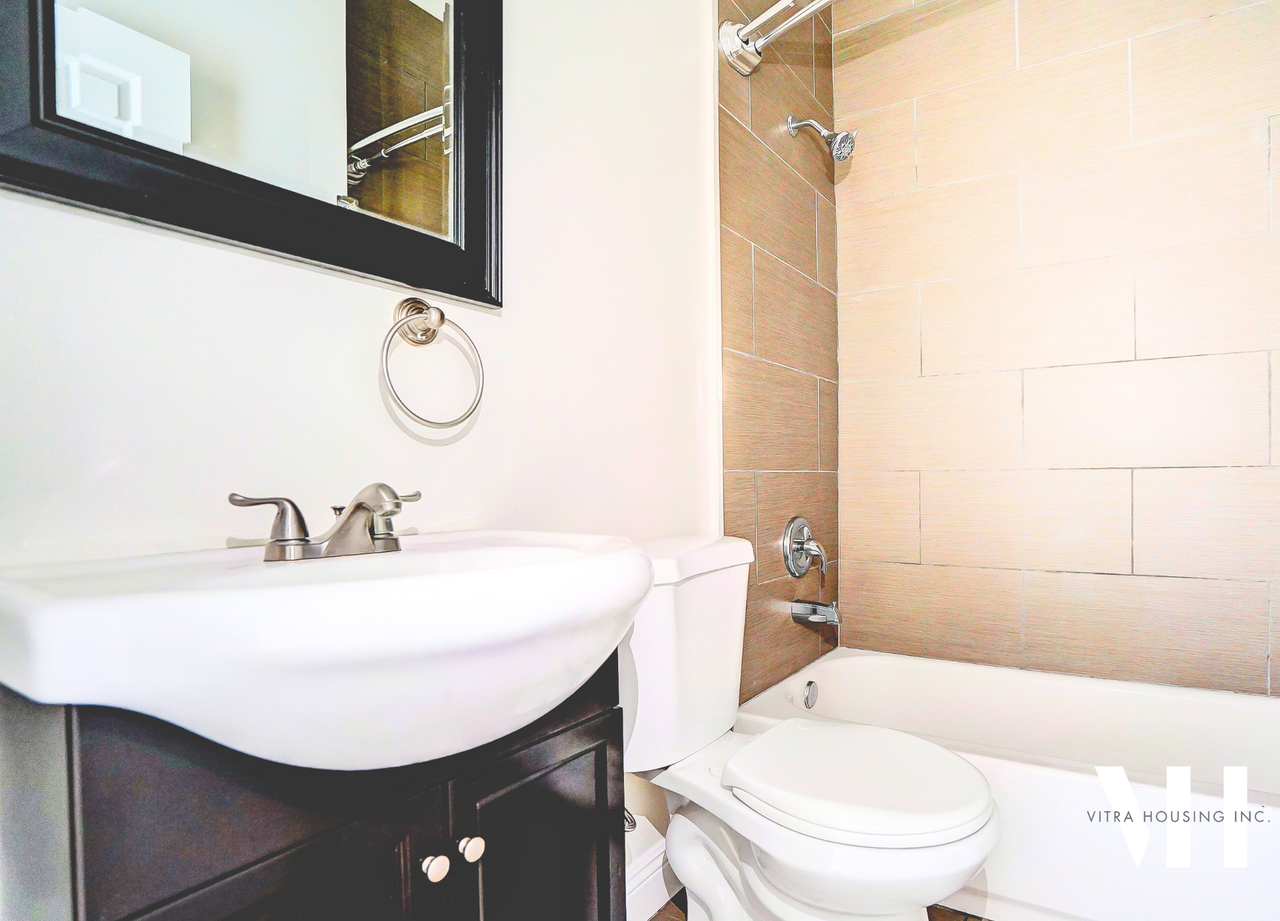 Leighton Place Apartments: Two Bedrooms near USC! - Photo 7 of 8