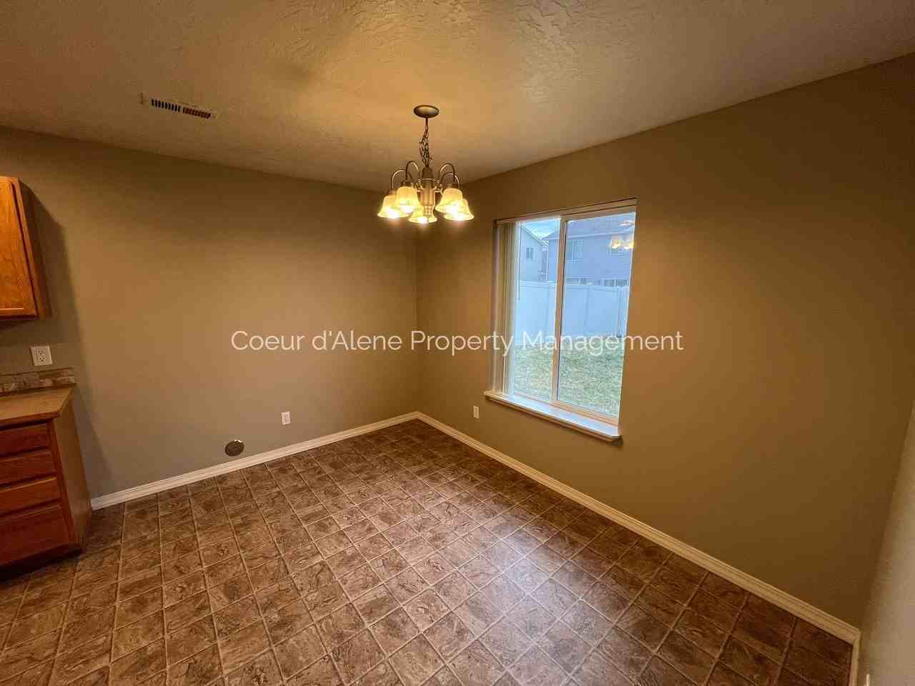 7355 N Calamonte Ln - Photo 6 of 15