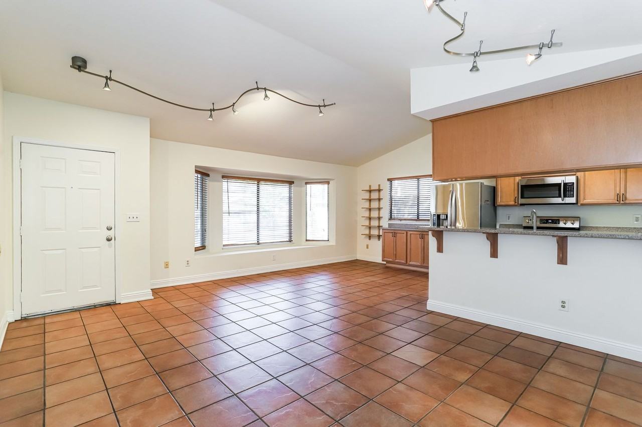 103 Tinker Way - Photo 2 of 16