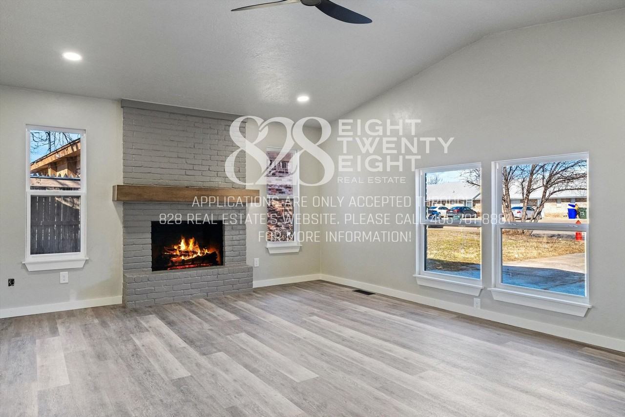 2266 Donna Dr - Photo 6 of 30