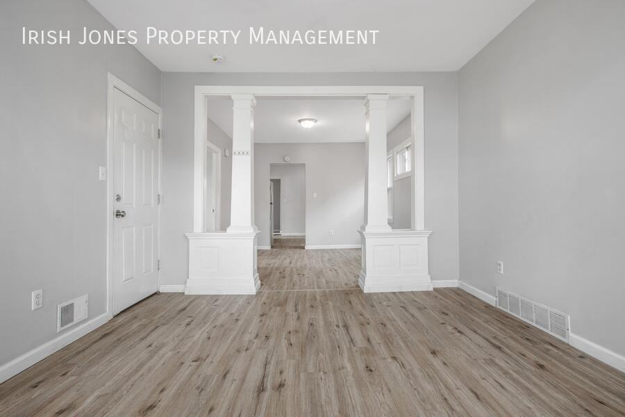 529 Winslow Ave - Photo 7 of 16