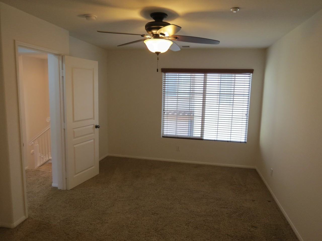 641 Hatfield Dr - Photo 5 of 11
