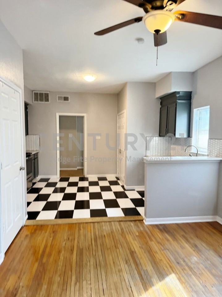 5720 1/2 Vickery Blvd - Photo 7 of 12