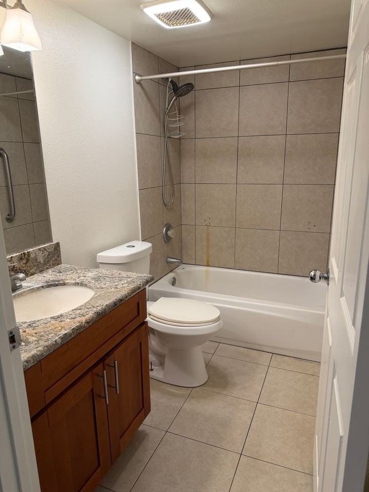34 Waiaka Ln #46-103 - Photo 3 of 12