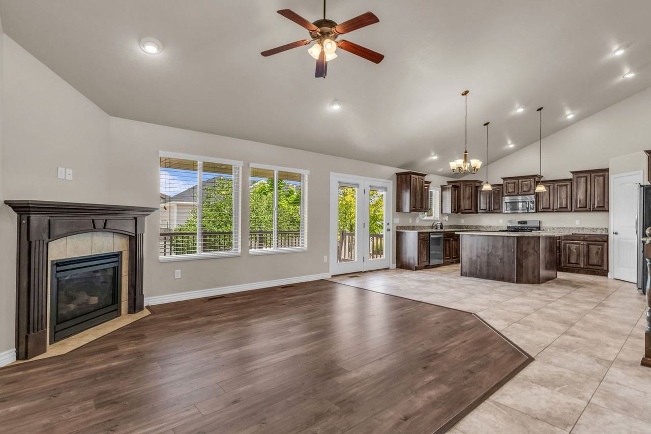 1377 S 4300 W - Photo 2 of 49