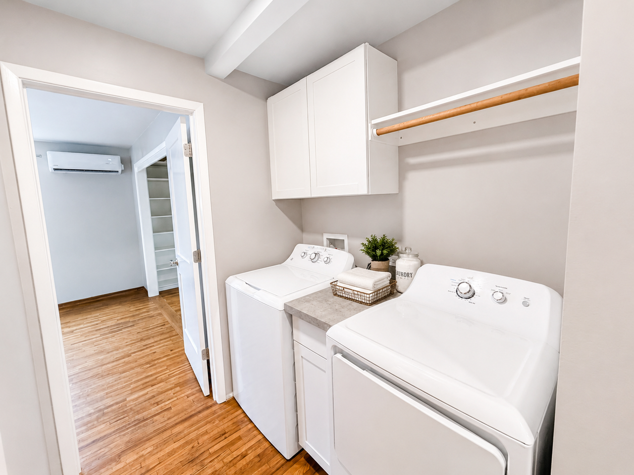 5612 N Fleming St - Photo 6 of 13