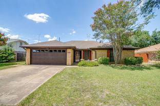 2400 Westpark Way Cir - Photo 1 of 1