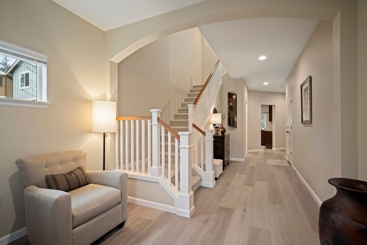 26711 Ne 144th Ct - Photo 2 of 42