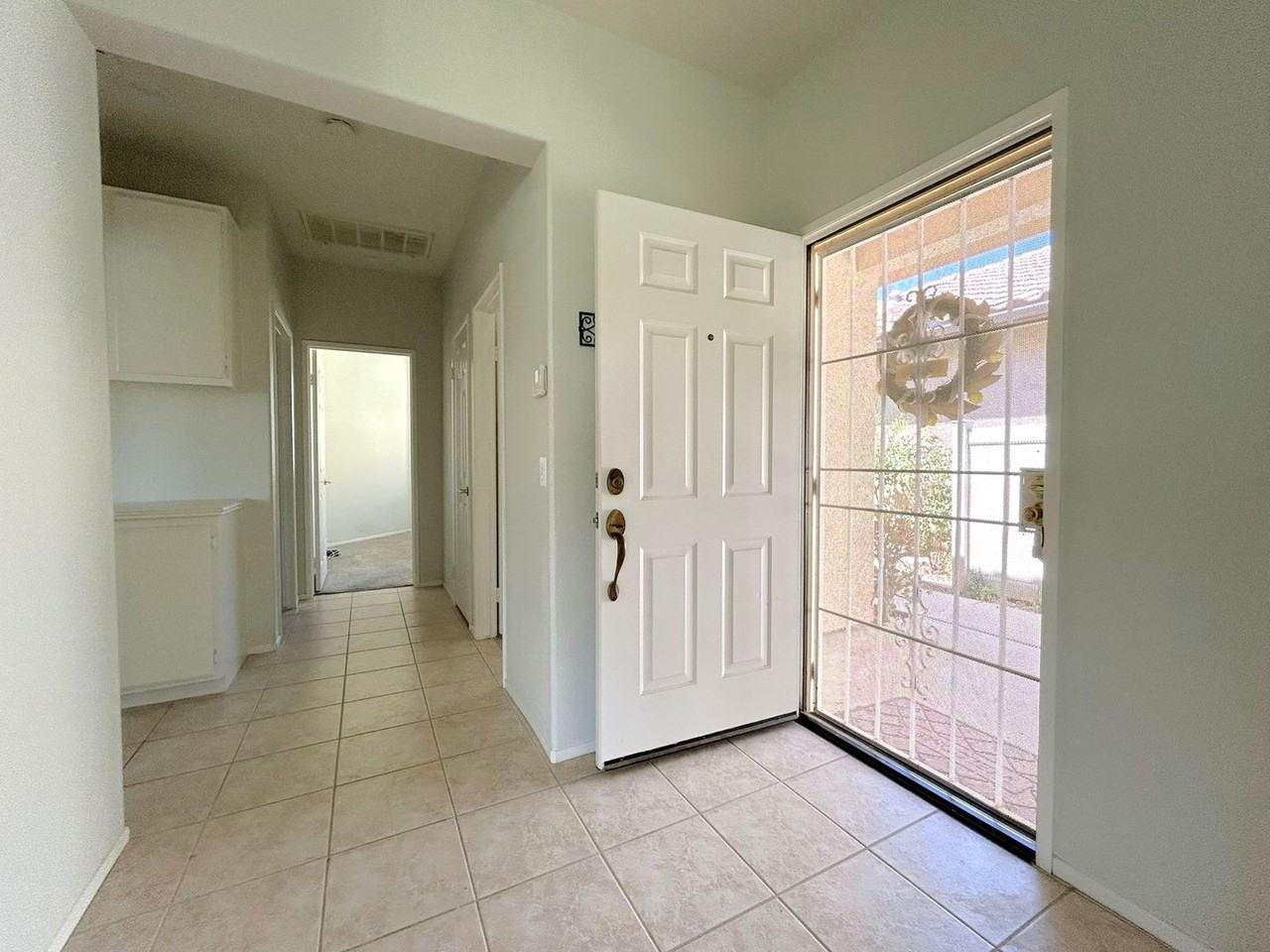 5793 Orange Tree Ave - Photo 3 of 24