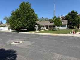 featured image of 230 River Pl