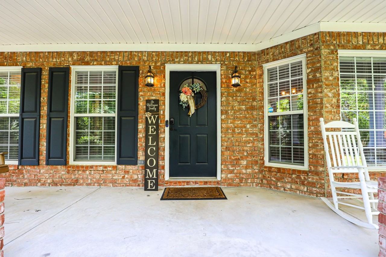 5804 Lanatte Ln - Photo 2 of 34