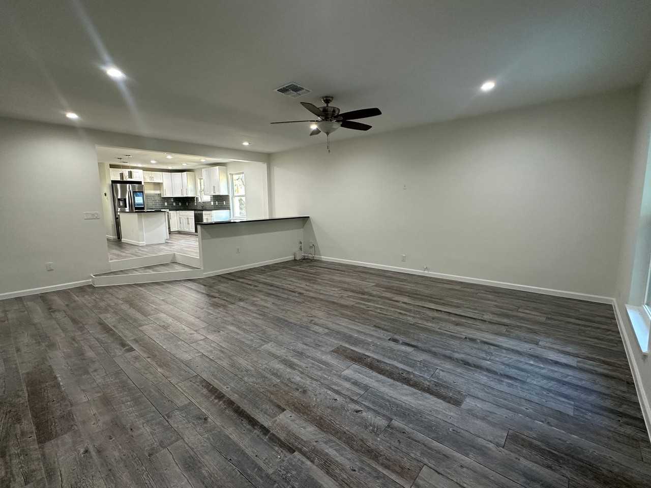 908 Plateau Cir - Photo 6 of 30
