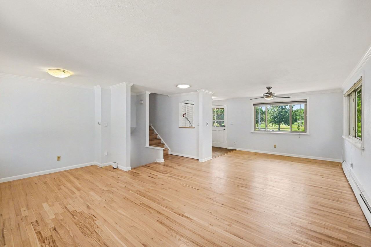 1200 Tulip St - Photo 7 of 18