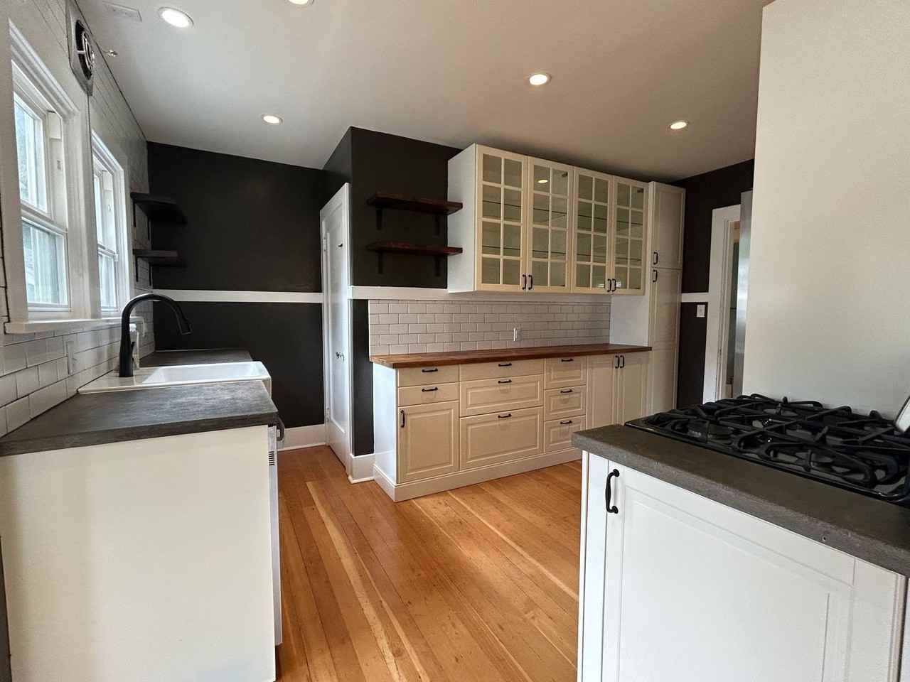 2232 Sw Troy St - Photo 7 of 26