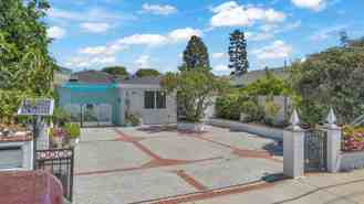 7597 Washington Dr - Photo 1 of 1