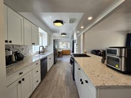 featured image of 2123 45th St #A