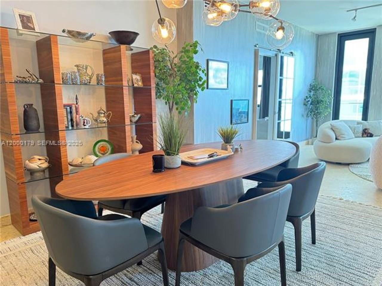 10185 Collins Ave #PH - Photo 4 of 10