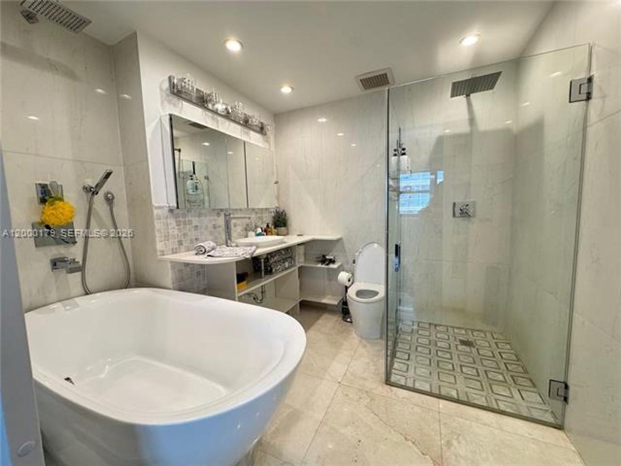 10185 Collins Ave #PH - Photo 5 of 10
