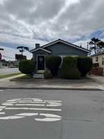 featured image of 401 Willow St