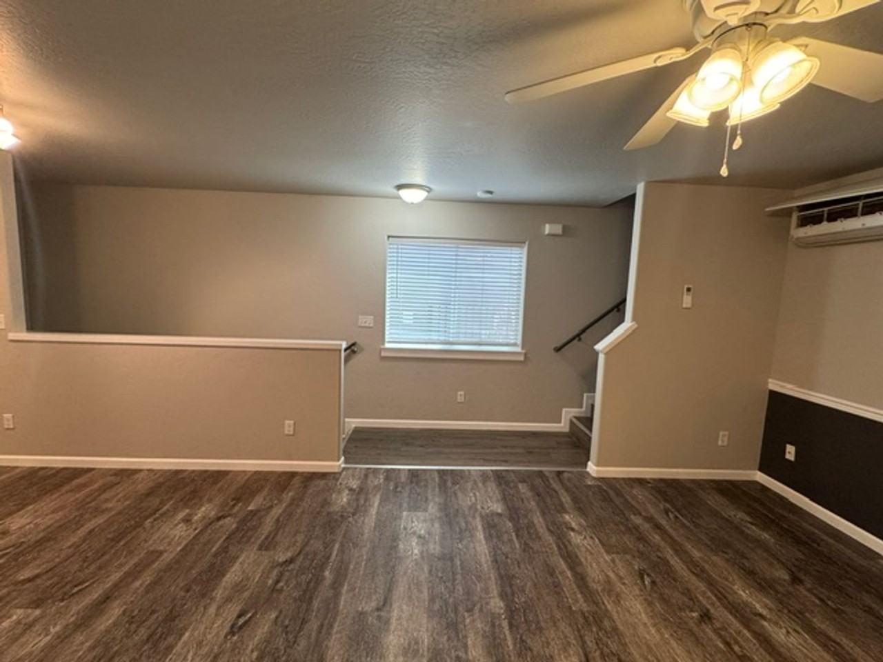 7833 Jacqueline Way - Photo 5 of 21