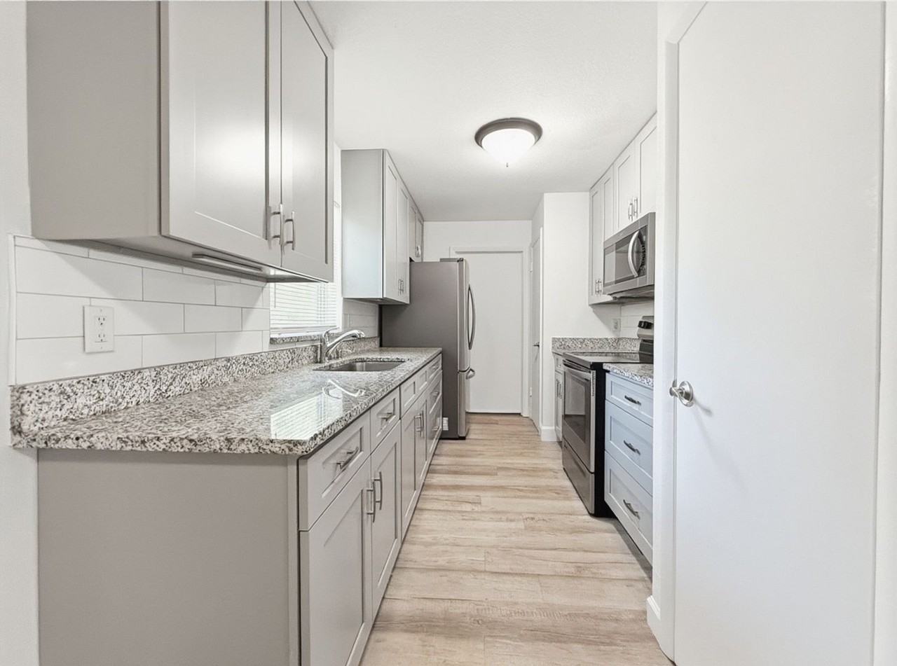 530 Obispo Ave - Photo 7 of 22