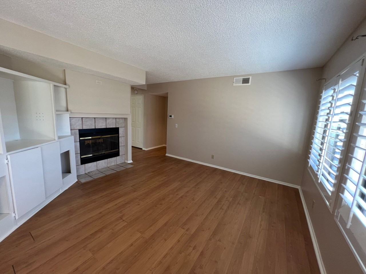 4955 Galano Dr - Photo 7 of 24