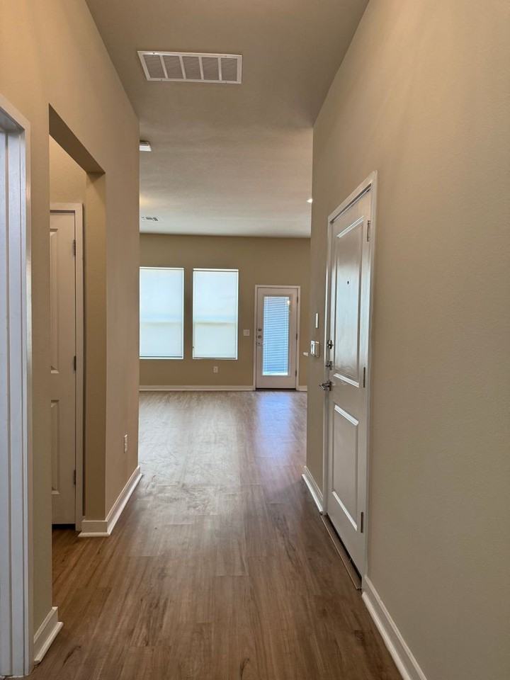 15009 Casbah Dr - Photo 3 of 19