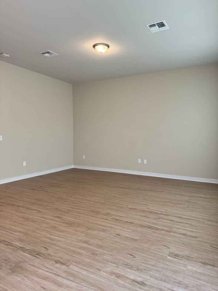 15009 Casbah Dr - Photo 4 of 19