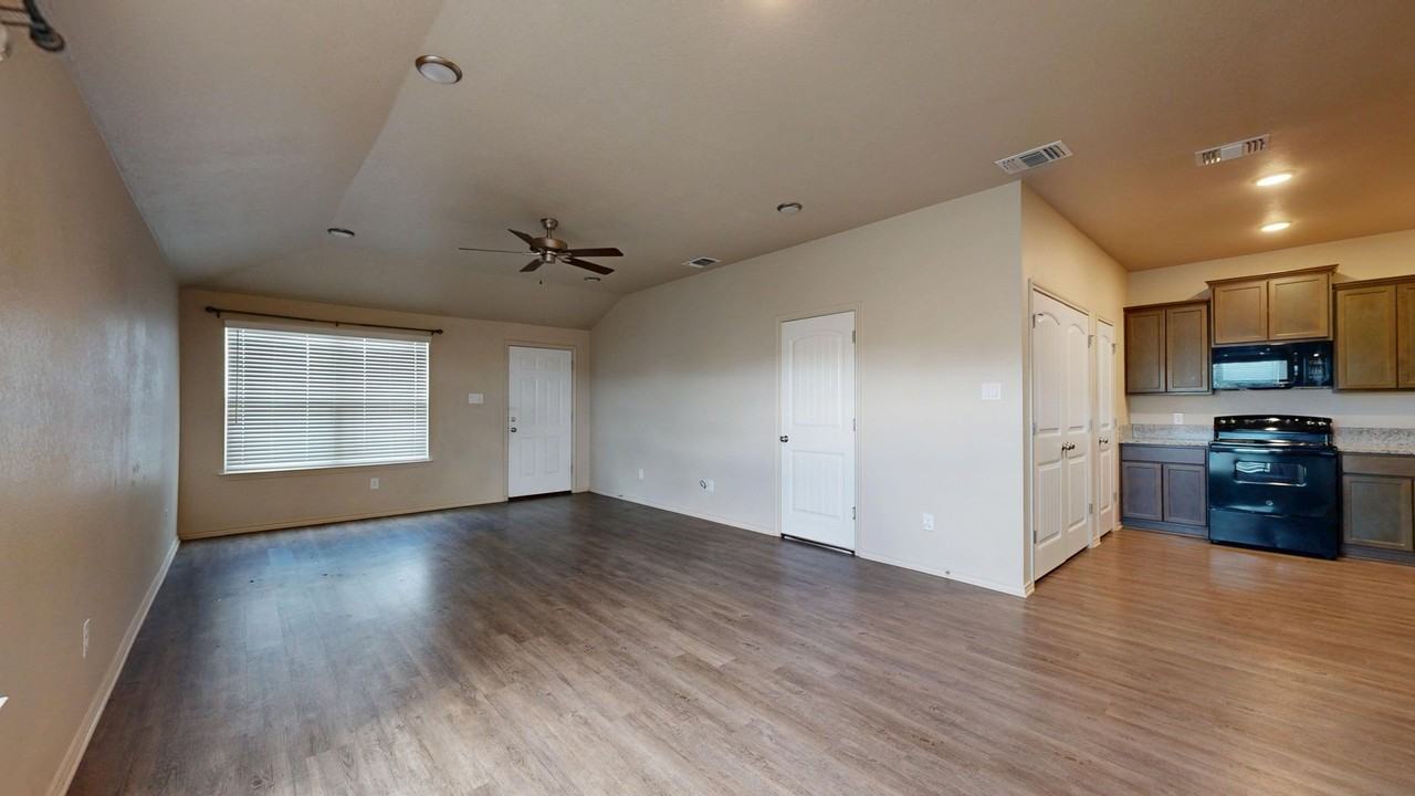 1717 Clovis Dr #A - Photo 6 of 19