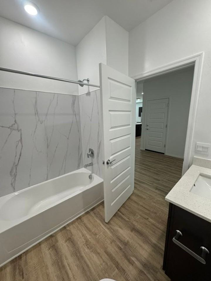 10004 N Guayacan Trl - Photo 5 of 33
