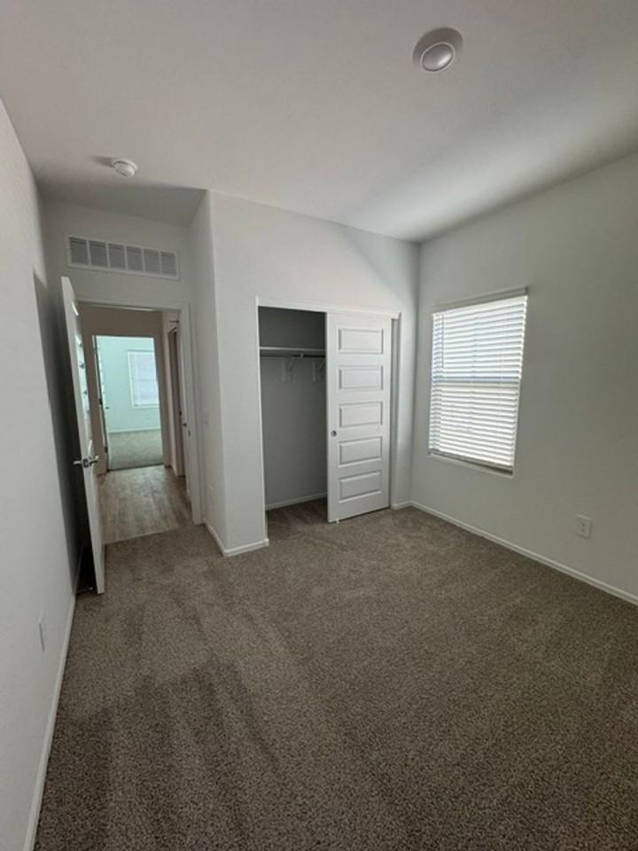 10004 N Guayacan Trl - Photo 6 of 33