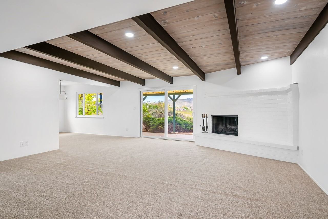 5708 Lamas St - Photo 2 of 34