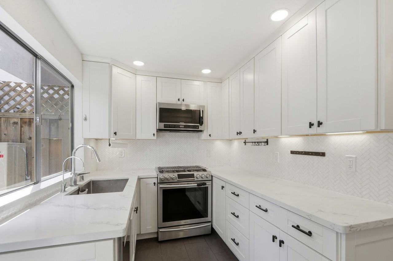 5220 Adalina Ct - Photo 3 of 23