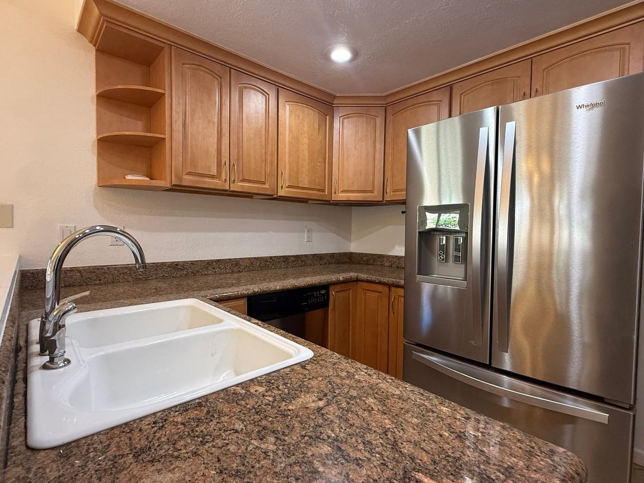 3257 Tenley Dr - Photo 4 of 18