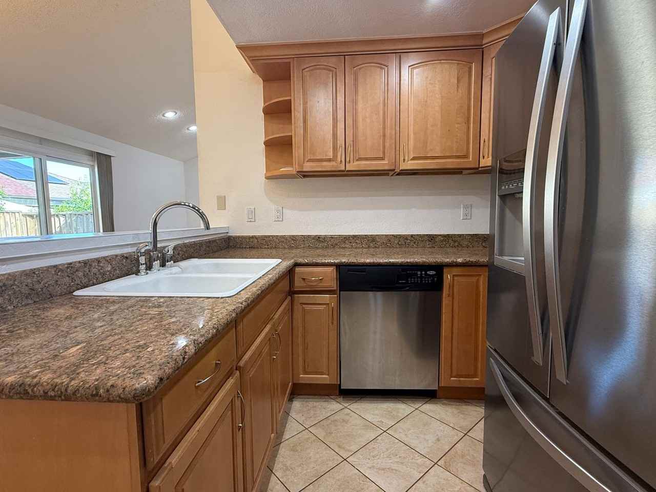 3257 Tenley Dr - Photo 6 of 18