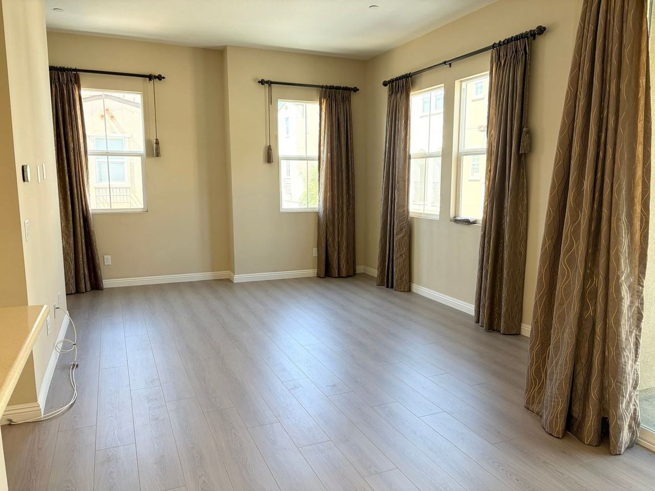 1021 Chandler Dr - Photo 6 of 13